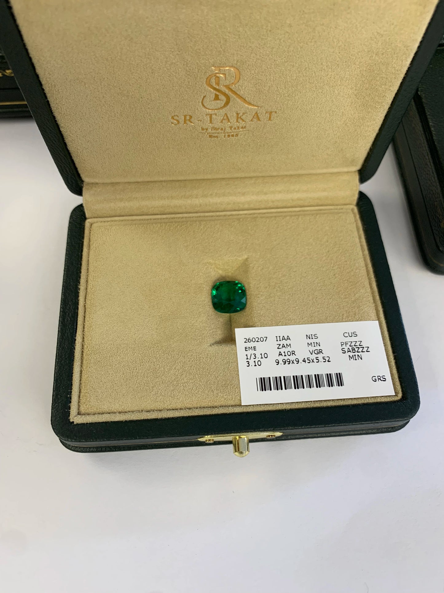 Natural Emerald Gemstones | Sr-Takat Gems