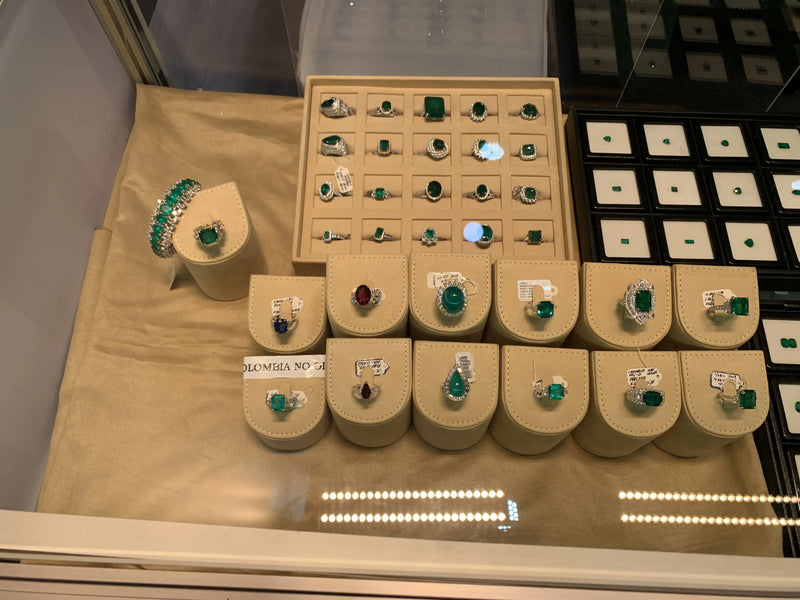 Gemstones Trade Show | Sr-Takat Gems