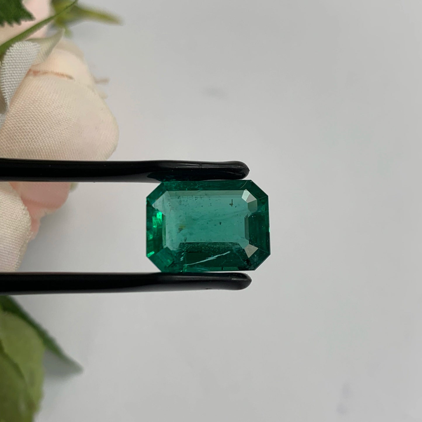 Natural Emerald Gemstones | SR- Takat Gems