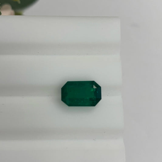 Natural Emerald Gemstones | SR-Takat Gems