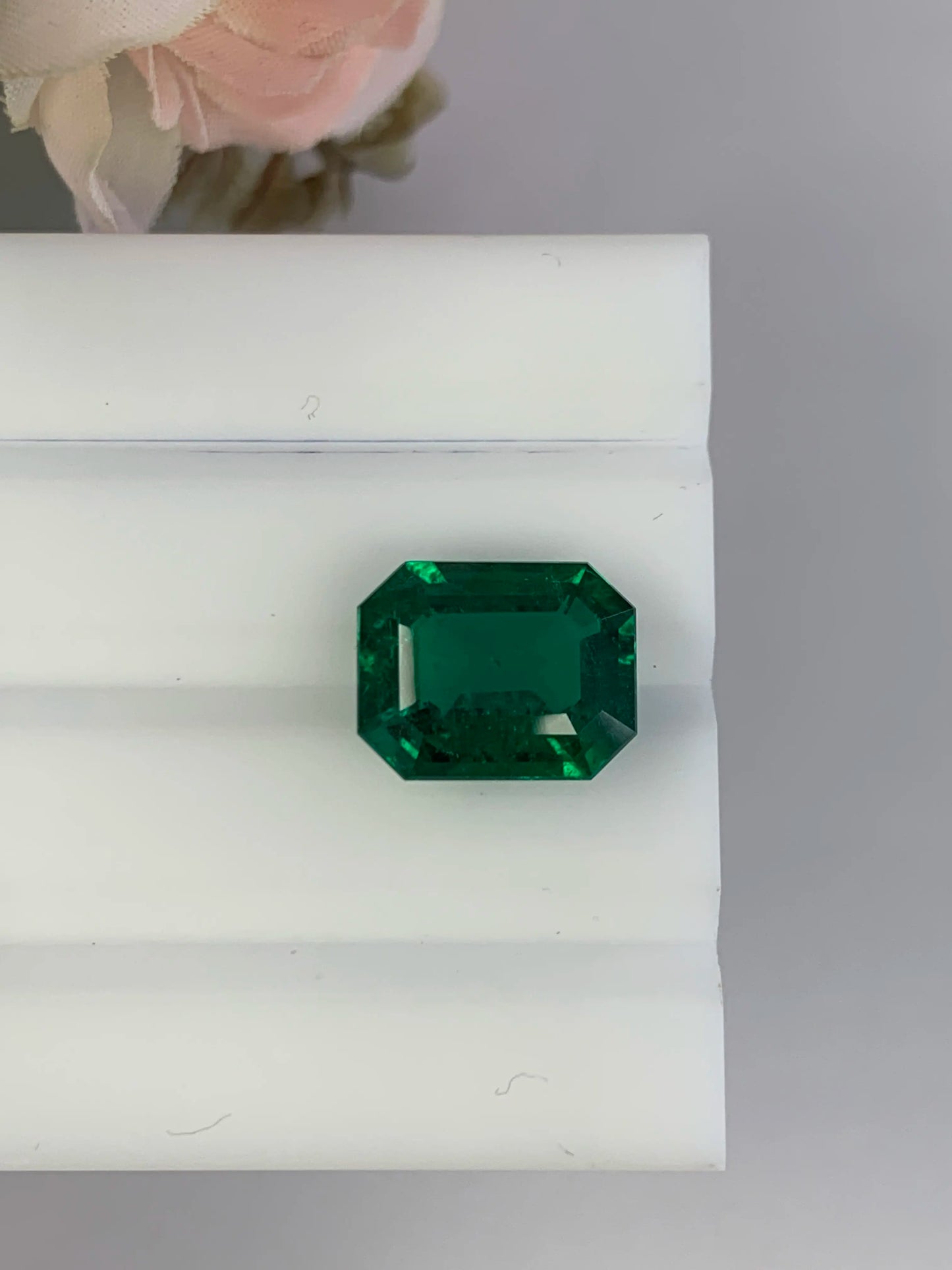 Natural Zambian Emerald Minor 6.65 cts Octagon by SR-Takat