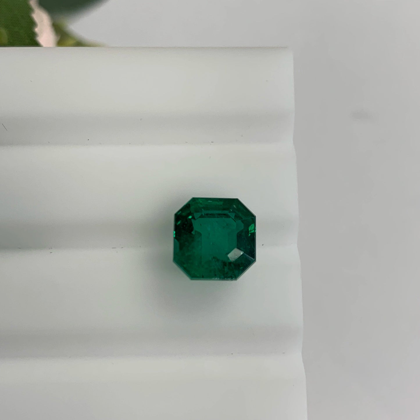 Natural Emerald Gemstones | SR- Takat Gems