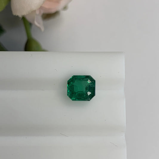Natural Emerald Gemstones | SR-Takat Gems