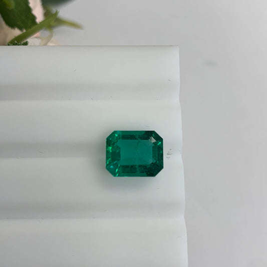 Natural Emerald Gemstones | SR- Takat Gems