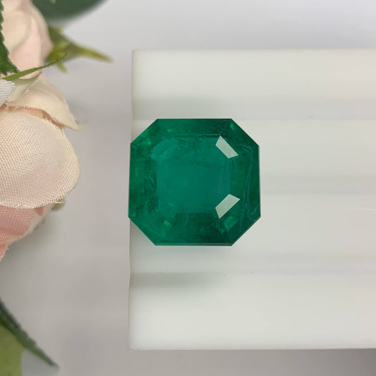 Natural Emerald Gemstones | SR- Takat Gems
