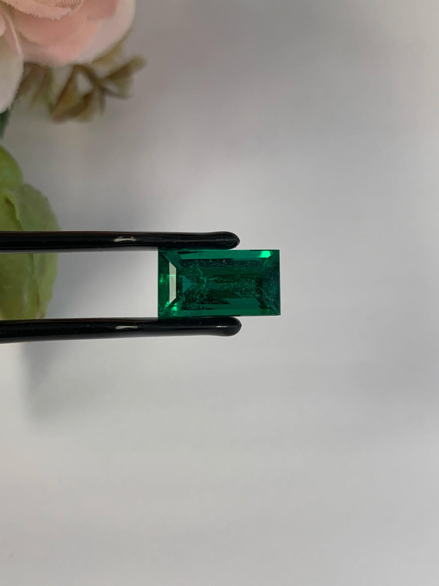 Natural Zambian Emerald Minor 3.47 cts Baguette by SR-Takat