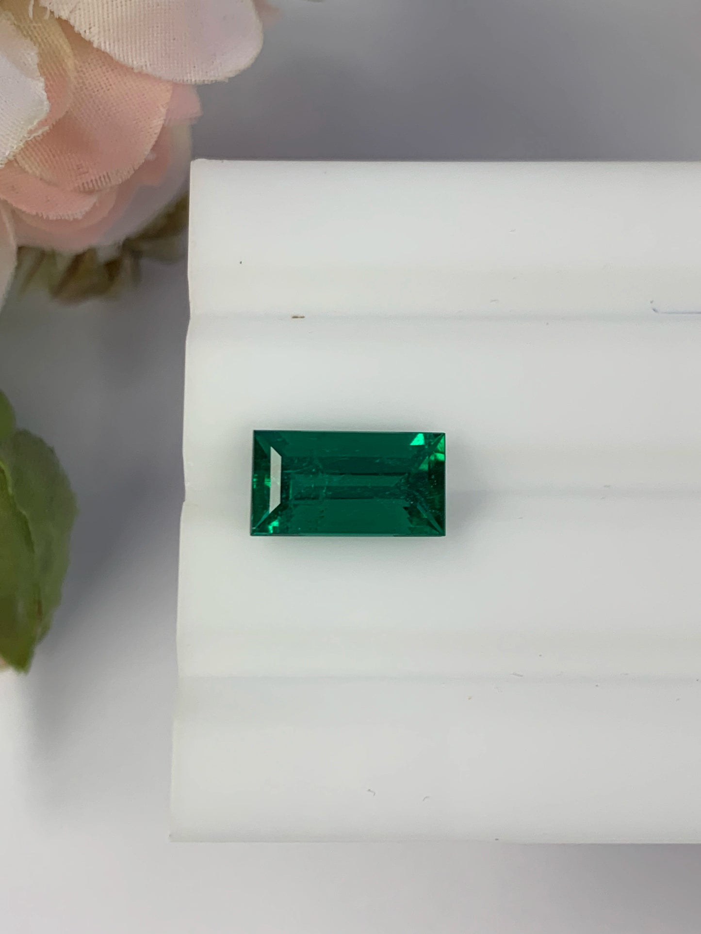 Natural Zambian Emerald Minor 3.47 cts Baguette by SR-Takat
