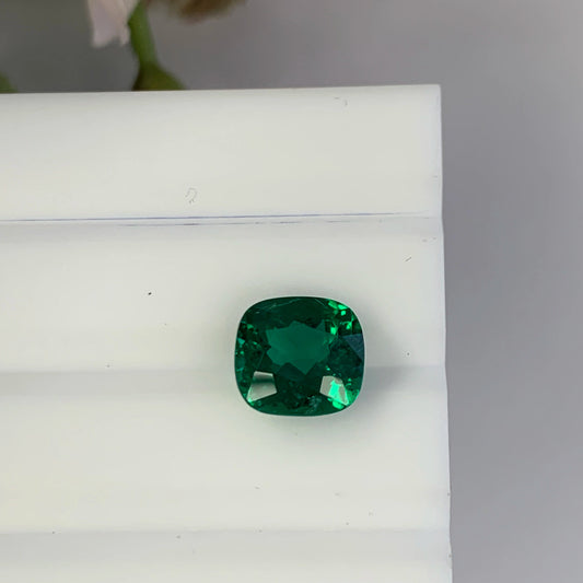 Natural Emerald Gemstones | Sr-Takat Gems