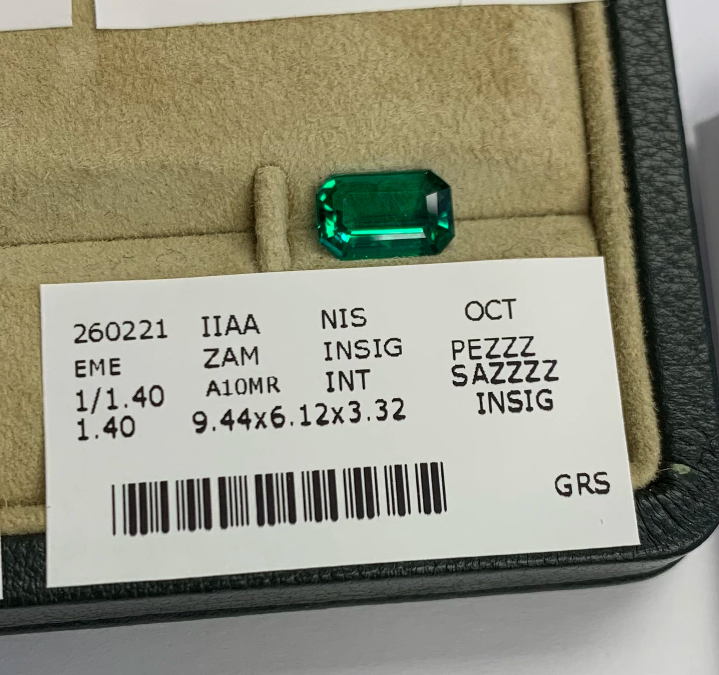 Natural Emerald Gemstones | SR- Takat Gems