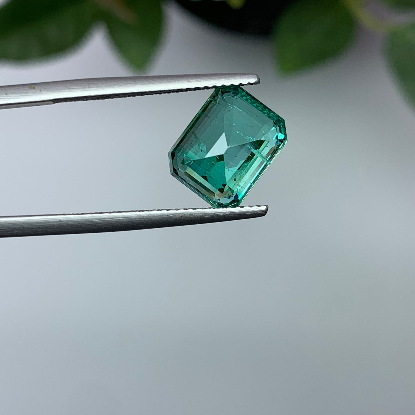 Natural Zambia No-Oil Emerald 4.47 cts Oct by SR-Takat