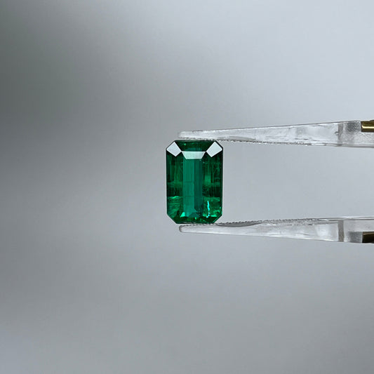 Natural Zambia No-Oil Emerald 3.20 cts Oct by SR-Takat