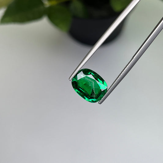 Natural Zambia Minor Emerald 4.25 cts Cus by SR-Takat