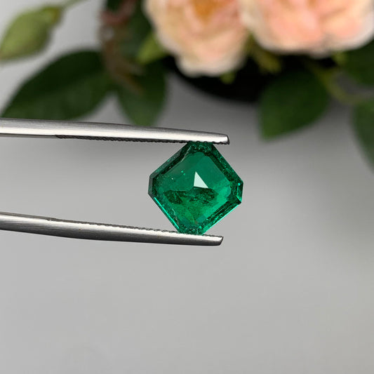 Natural Zambia No-Oil Emerald 3.33 cts Oct by SR-Takat