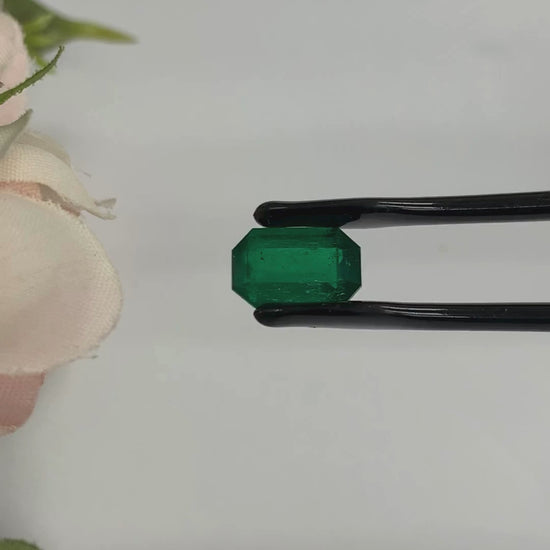 Natural Emerald Gemstones | SR-Takat Gems