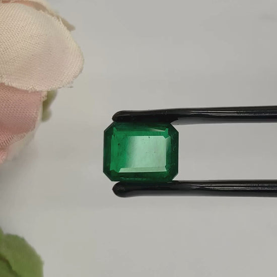 Natural Emerald Gemstones | SR-Takat Gems