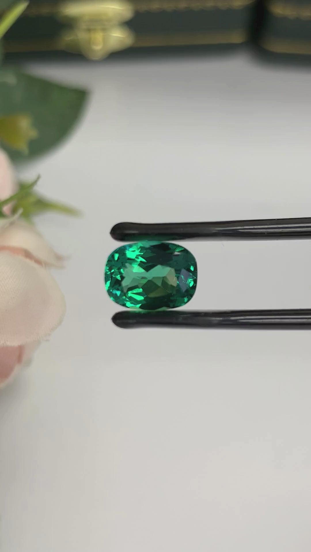 Natural Emerald Gemstones | SR- Takat Gems