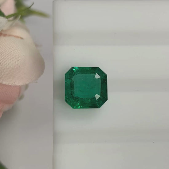 Natural Emerald Gemstones | SR- Takat Gems