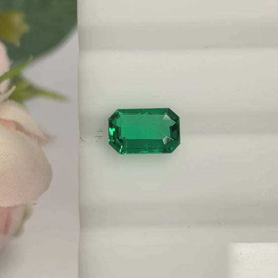 Natural Emerald Gemstones | SR- Takat Gems