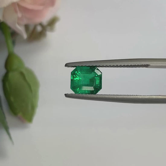 Natural Emerald Gemstones | SR-Takat Gems